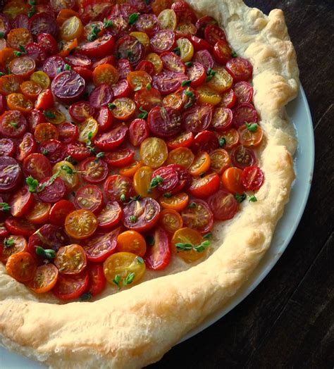 How does Bacon and Cherry Tomato Tart fit into your Daily Goals - calories, carbs, nutrition