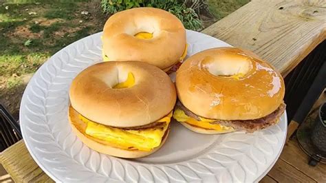 How does Bagel - Sausage, Egg & Cheese fit into your Daily Goals - calories, carbs, nutrition