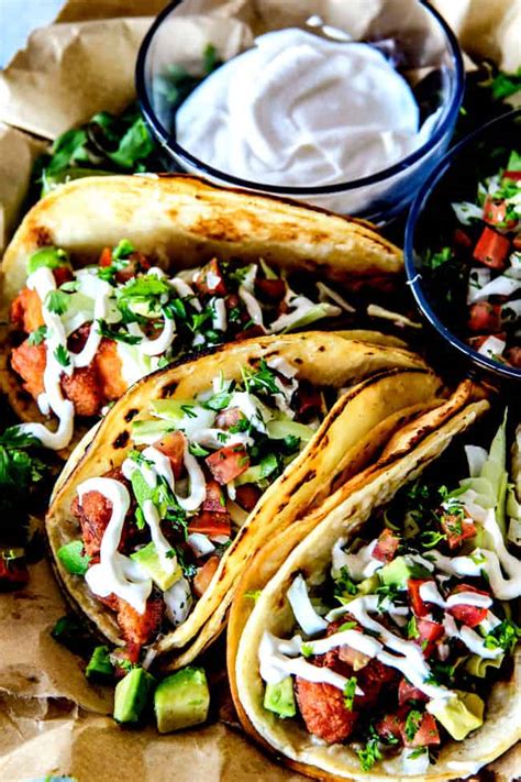 How does Baja Fish Taco fit into your Daily Goals - calories, carbs, nutrition