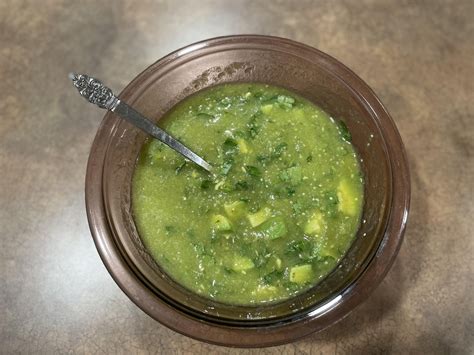 How does Baja Salsa Verde fit into your Daily Goals - calories, carbs, nutrition