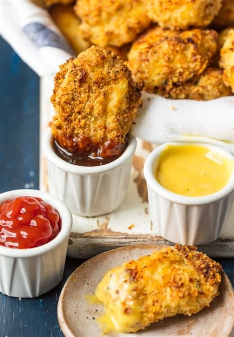 How does Baked Chicken Nuggets fit into your Daily Goals - calories, carbs, nutrition