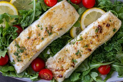 How does Baked Halibut with Citrus Crust, Fillet fit into your Daily Goals - calories, carbs, nutrition
