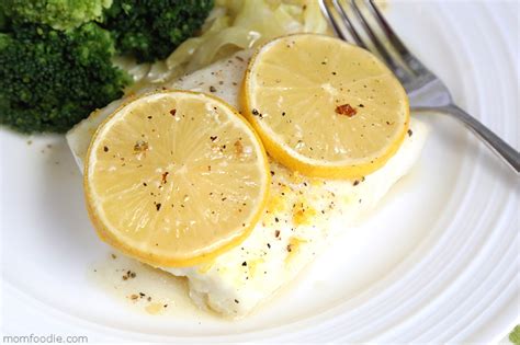 How does Baked Lemon Cod fit into your Daily Goals - calories, carbs, nutrition