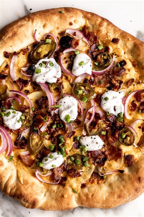 How does Baked Potato Pizza fit into your Daily Goals - calories, carbs, nutrition
