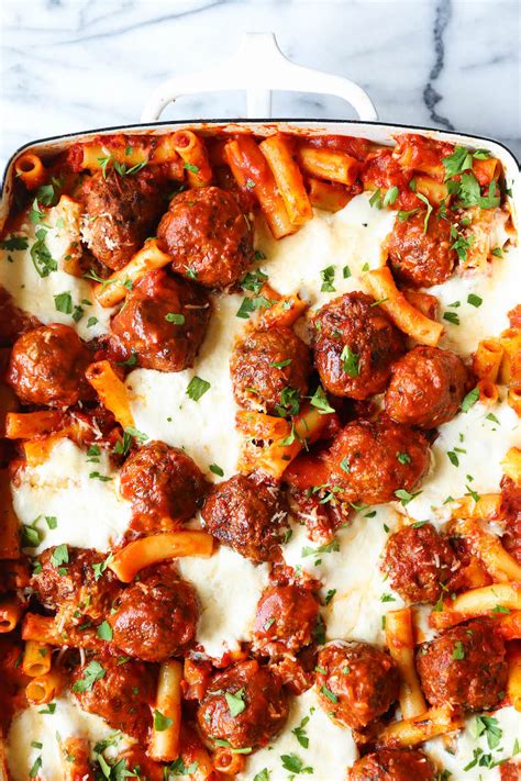 How does Baked Ziti and Meatballs fit into your Daily Goals - calories, carbs, nutrition