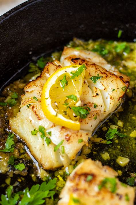 How does Baked-Broiled Cod Fillet fit into your Daily Goals - calories, carbs, nutrition