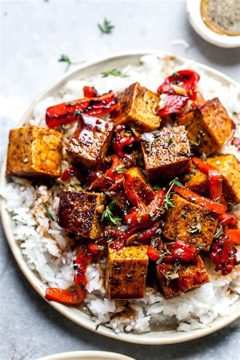 How does Balsamic Basil Tofu fit into your Daily Goals - calories, carbs, nutrition