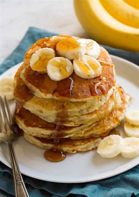 How does Banana Pancakes fit into your Daily Goals - calories, carbs, nutrition