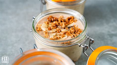 How does Banana Pudding Mousse fit into your Daily Goals - calories, carbs, nutrition