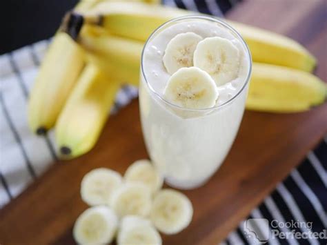 How does Banana Yogurt Smoothie fit into your Daily Goals - calories, carbs, nutrition