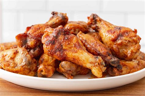 How does Barbecued Wings fit into your Daily Goals - calories, carbs, nutrition