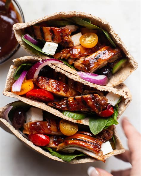 How does Barbeque Chicken Pita (10375.0) fit into your Daily Goals - calories, carbs, nutrition