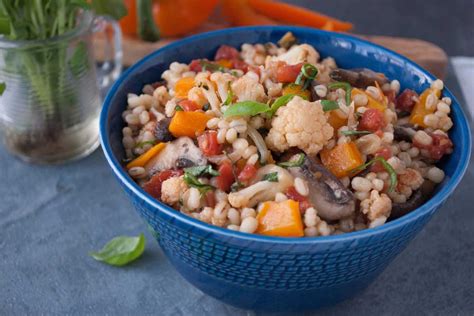 How does Barley and Vegetable Ragout fit into your Daily Goals - calories, carbs, nutrition