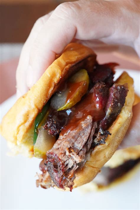 How does Barynard Brisket Slider fit into your Daily Goals - calories, carbs, nutrition