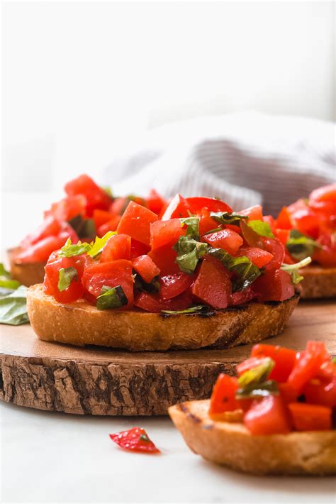 How does Basa Bruschetta fit into your Daily Goals - calories, carbs, nutrition