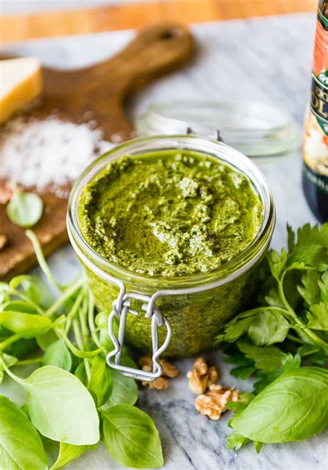 How does Basil and Walnut Pesto Spaghetti fit into your Daily Goals - calories, carbs, nutrition