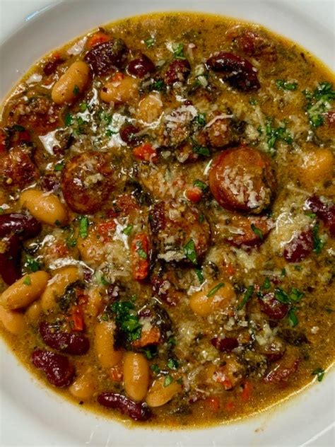 How does Beans Kidney Andouille 4 oz fit into your Daily Goals - calories, carbs, nutrition