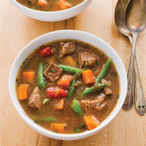 How does Beef, Garden Vegetable & Orzo Soup fit into your Daily Goals - calories, carbs, nutrition