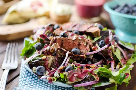 How does Beef Bleu Salad with Balsamic and Basil Dressing fit into your Daily Goals - calories, carbs, nutrition