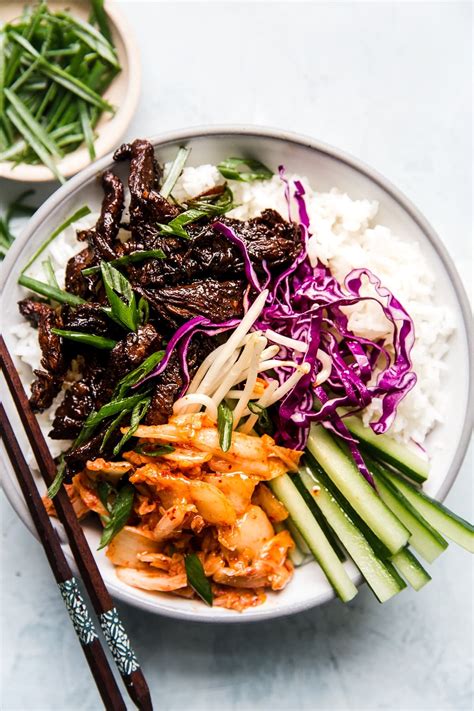 How does Beef Bulgogi Bowl fit into your Daily Goals - calories, carbs, nutrition