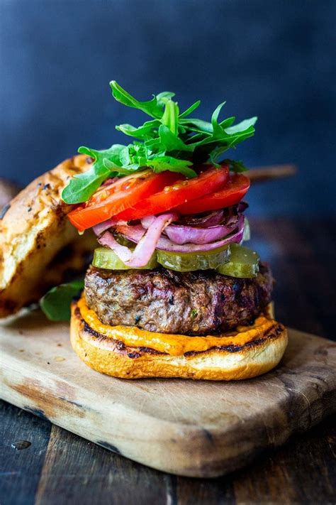 How does Beef Cheeseburger (Bison) fit into your Daily Goals - calories, carbs, nutrition