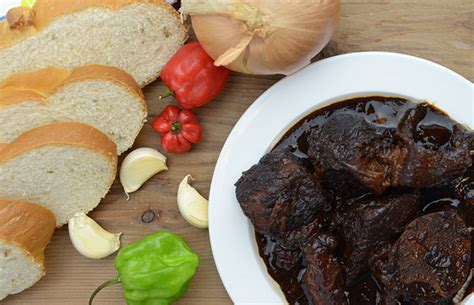 How does Beef Pepperpot fit into your Daily Goals - calories, carbs, nutrition