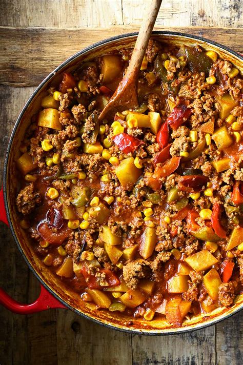 How does Beef Picadillo (41671.2) fit into your Daily Goals - calories, carbs, nutrition