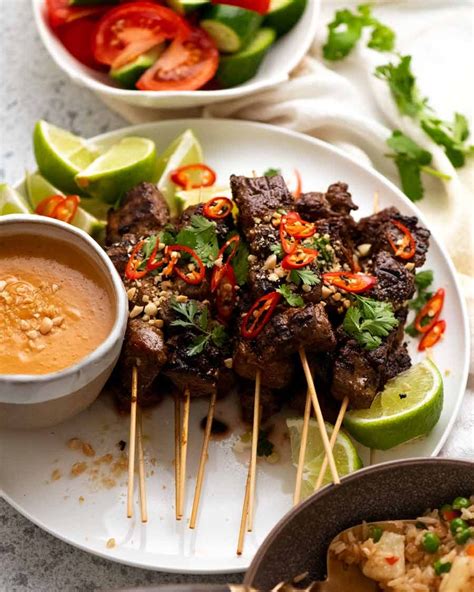 How does Beef Satay with Thai Sweet Chili Sauce fit into your Daily Goals - calories, carbs, nutrition