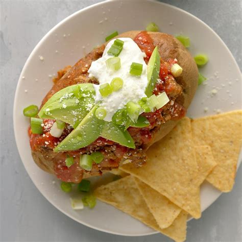 How does Beef Taco Baked Stuffed Potato fit into your Daily Goals - calories, carbs, nutrition