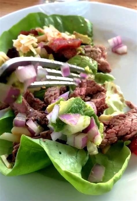 How does Beef Taco Lettuce Wrap fit into your Daily Goals - calories, carbs, nutrition