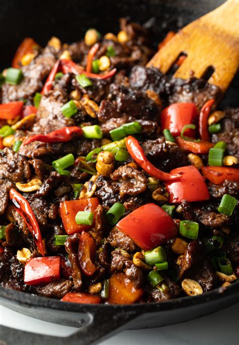 How does Beef Top Round Stir Fry Kung Pao fit into your Daily Goals - calories, carbs, nutrition