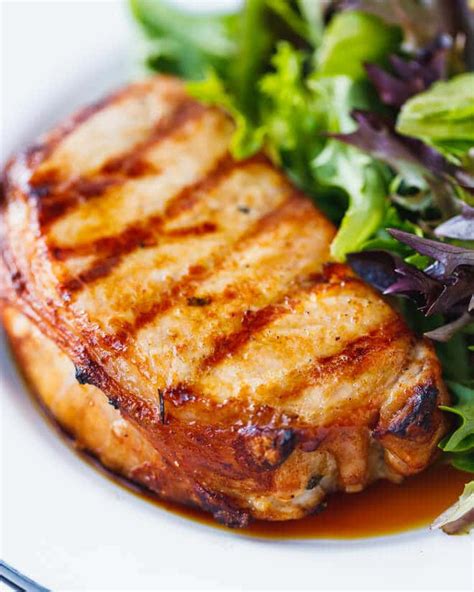 How does Beer Grilled Pork Chop, Marinated fit into your Daily Goals - calories, carbs, nutrition