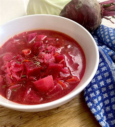 How does Beet and Cabbage Borscht fit into your Daily Goals - calories, carbs, nutrition