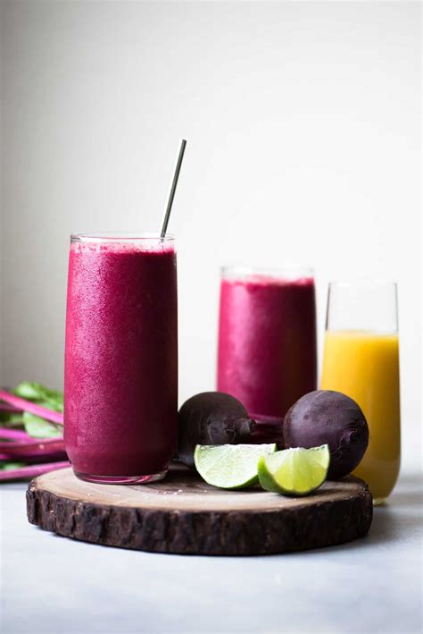 How does Beetroot Smoothie fit into your Daily Goals - calories, carbs, nutrition