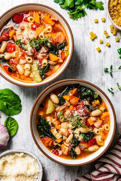 How does Bella Minestrone Soup fit into your Daily Goals - calories, carbs, nutrition