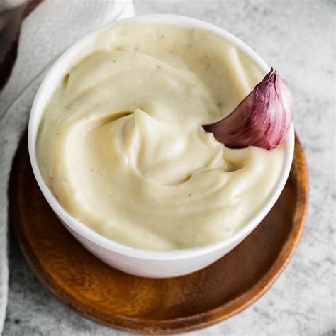 How does Berry Aioli fit into your Daily Goals - calories, carbs, nutrition