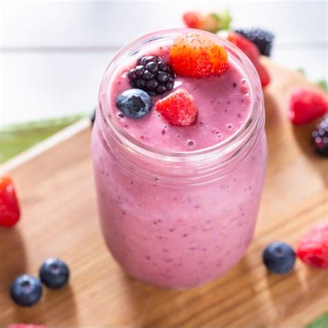 How does Berry Blast Smoothie Mix fit into your Daily Goals - calories, carbs, nutrition