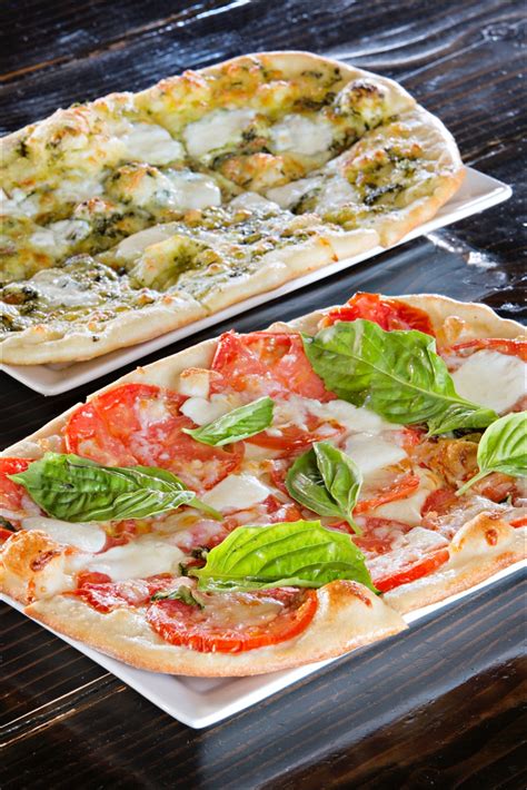 How does Bianca Flatbread fit into your Daily Goals - calories, carbs, nutrition