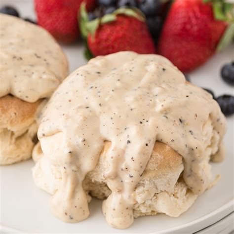 How does Biscuit and Black Pepper Gravy fit into your Daily Goals - calories, carbs, nutrition