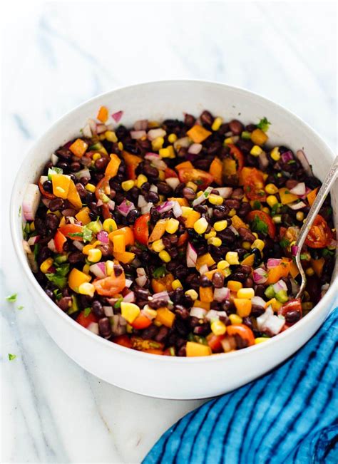 How does Black Bean Salad Cup fit into your Daily Goals - calories, carbs, nutrition