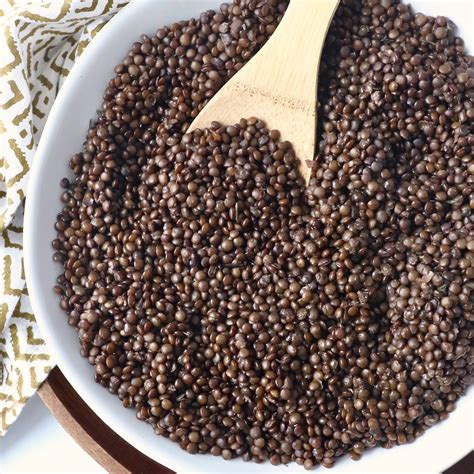 How does Black Lentils Red Onion (67804.0) fit into your Daily Goals - calories, carbs, nutrition