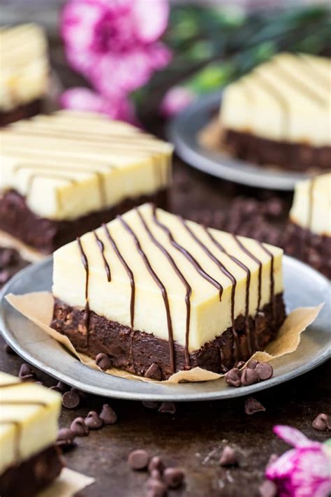 How does Black White Cheesecake Brownies fit into your Daily Goals - calories, carbs, nutrition