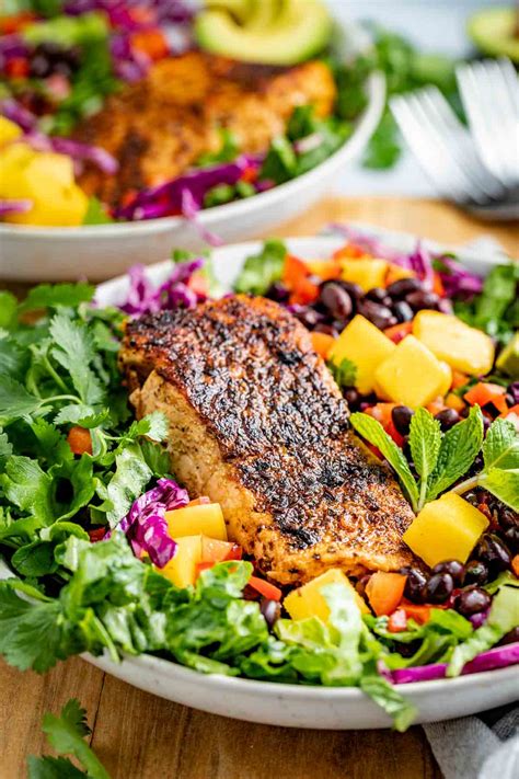 How does Blackened Salmon Salad fit into your Daily Goals - calories, carbs, nutrition