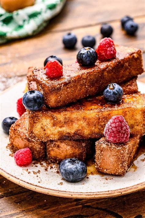 How does Blueberry French Toast Sticks (4) fit into your Daily Goals - calories, carbs, nutrition