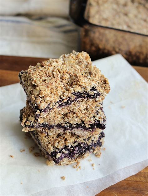 How does Blueberry Oat Bar fit into your Daily Goals - calories, carbs, nutrition