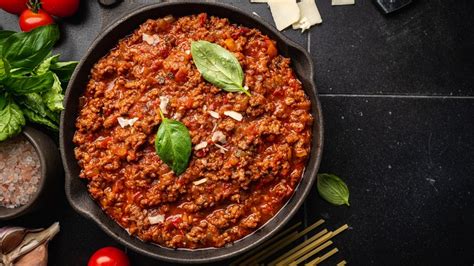 How does Bolognese fit into your Daily Goals - calories, carbs, nutrition