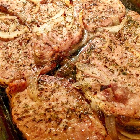 How does Boneless Center Cut Pork Chops fit into your Daily Goals - calories, carbs, nutrition