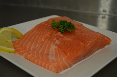 How does Boneless Salmon Fillets fit into your Daily Goals - calories, carbs, nutrition