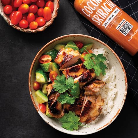 How does Bowl Sriracha Chicken fit into your Daily Goals - calories, carbs, nutrition