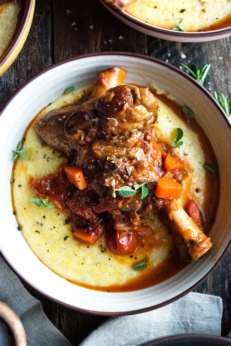 How does Braised Lamb Shanks fit into your Daily Goals - calories, carbs, nutrition